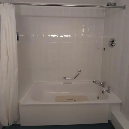 Διαμέρισμα Stunning 2-bed At Quay *